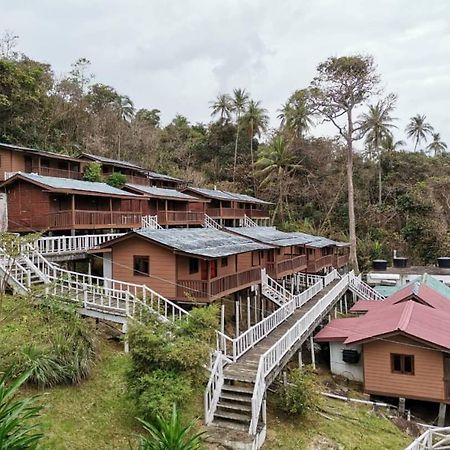 Long Beach Garden Hotel Kampung Kuala Besut Exterior photo