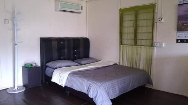 Long Beach Garden Hotel Kampung Kuala Besut Room photo